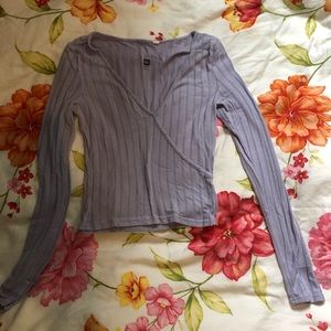 Me to We PacSun cropped long sleeve top